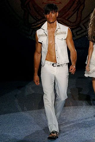 Look 13